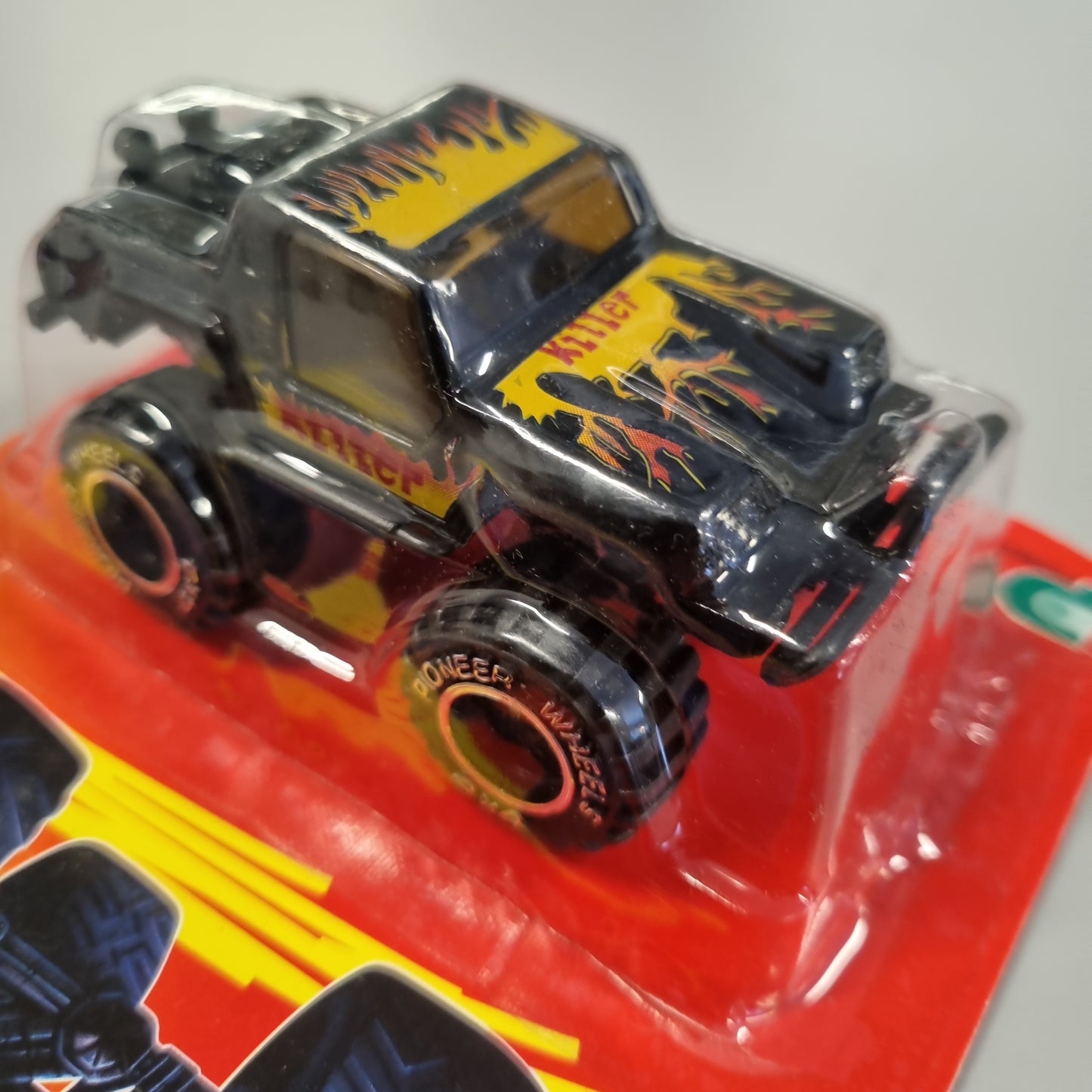 Pioneer 4x4 : pro engine die cast : Killer Truck (Retro)