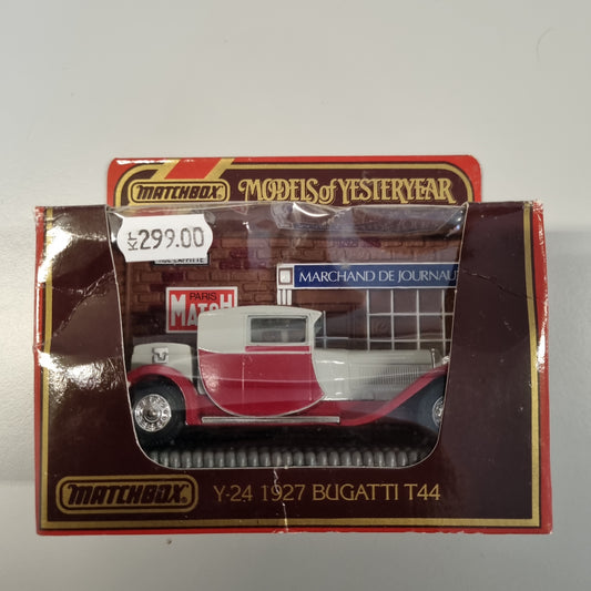 MATCHBOX : 1927 Bugatti T44 ( Models of Yesteryear © 1986 )