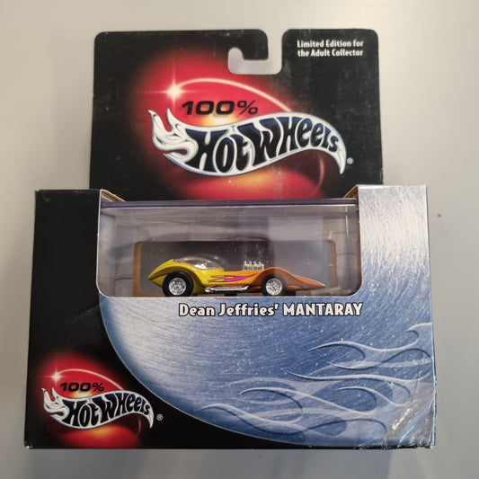 100% Hot wheels (Premium) : Dean Jeffries' Mantaray m/Display case