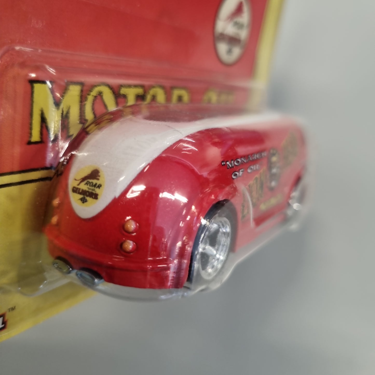 Hot wheels Premium : 1937 Haulin' Gas ( Lion Head )