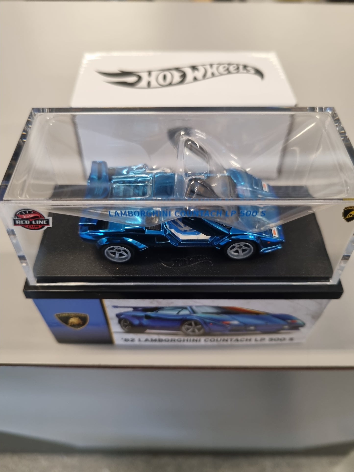 Hot wheels RLC Exclusive : '82 Lamborghini Countach LP 500 S (blå)