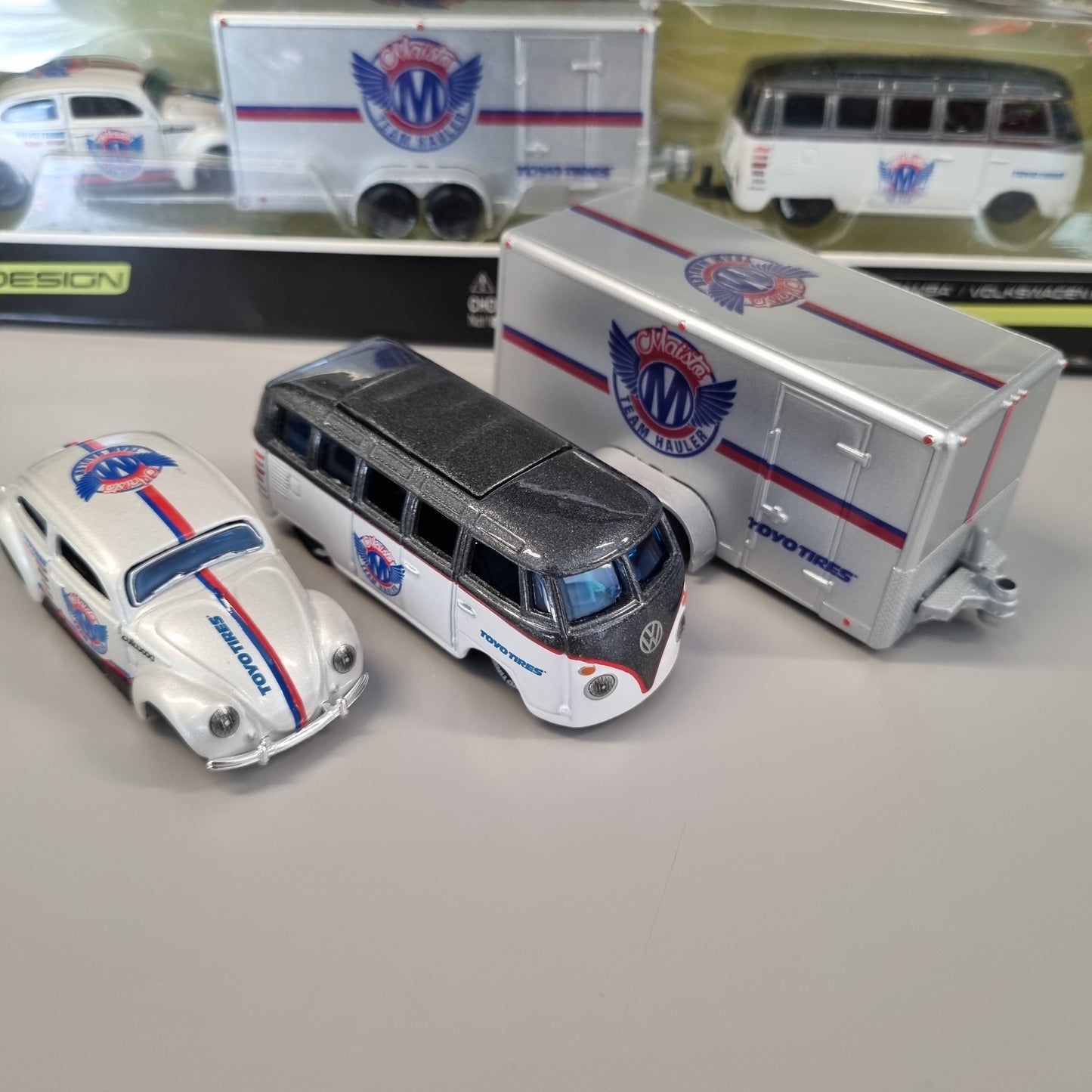 Maisto Design : Team Hauler VW Bug + VW T1 Samba + Biltransporter