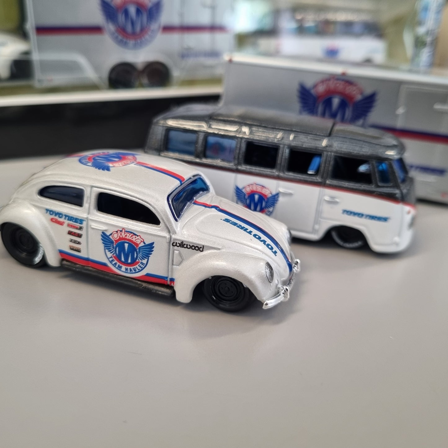 Maisto Design : Team Hauler VW Bug + VW T1 Samba + Biltransporter