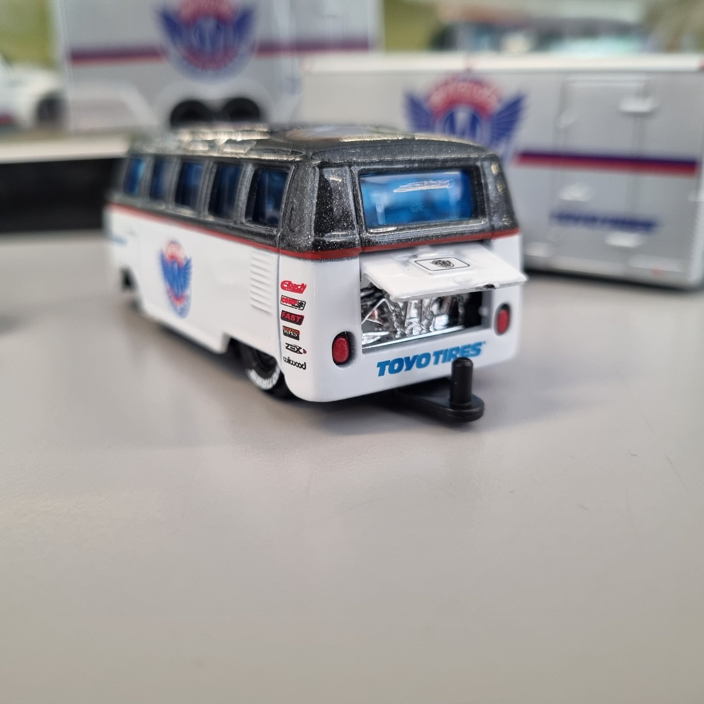 Maisto Design : Team Hauler VW Bug + VW T1 Samba + Biltransporter