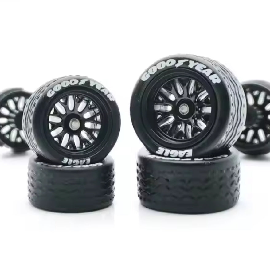 1/64 felger : BBS-Style sorte Felger m/ "Good Year" dekk ( 10,8mm + 12,8mm )