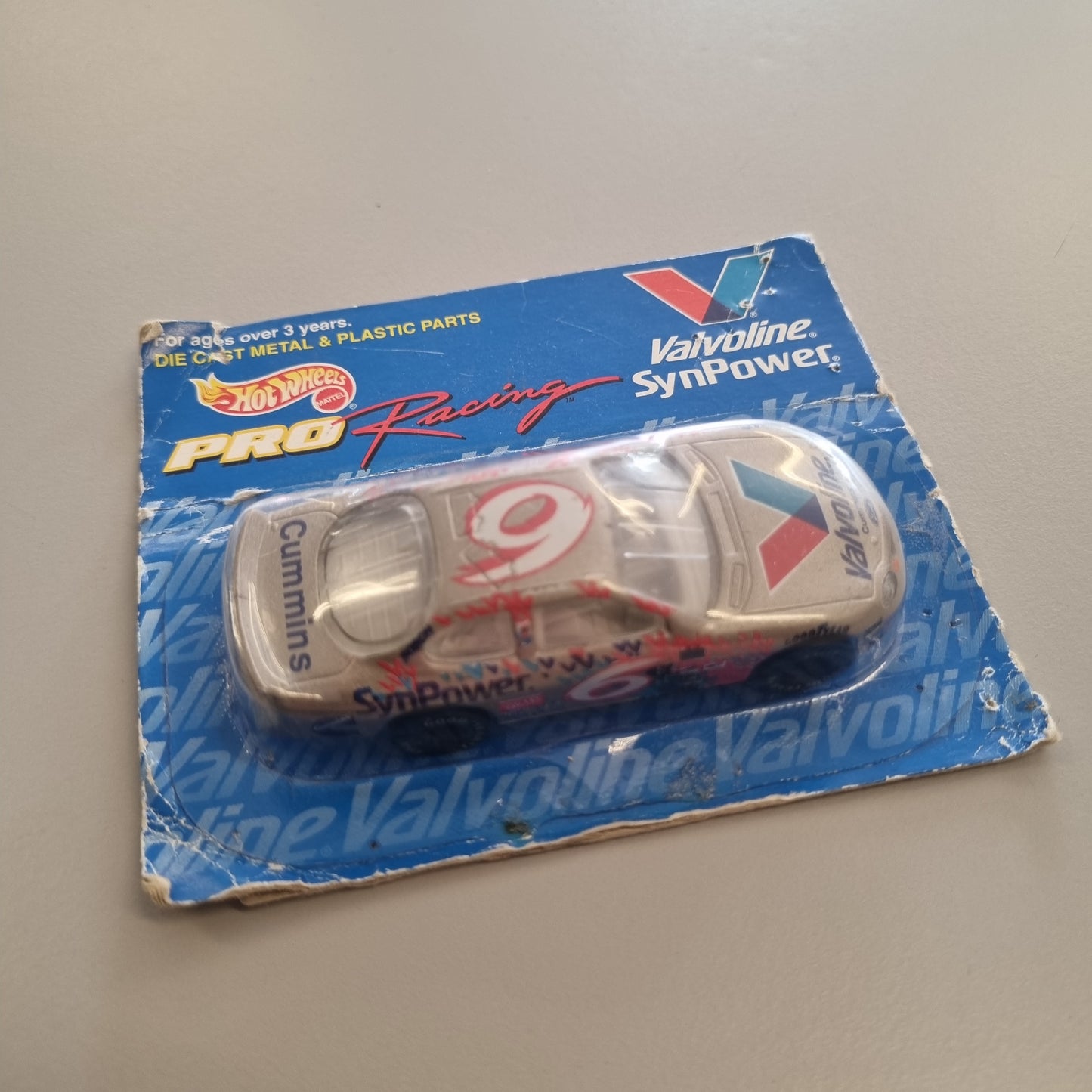 Hot wheels Pro Racing : Nascar Ford Thunderbird Mark Martin Valvoline (1998)