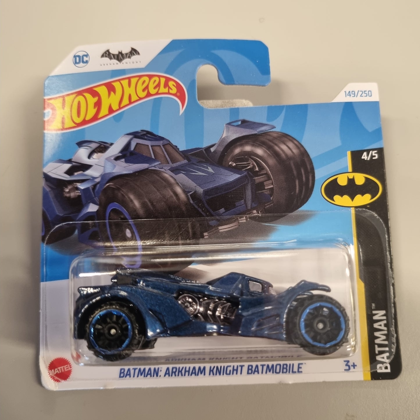 Hot wheels : Batman Arkham knight Batmobile