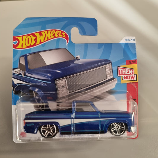 Hot wheels : '83 Chevy Silverado