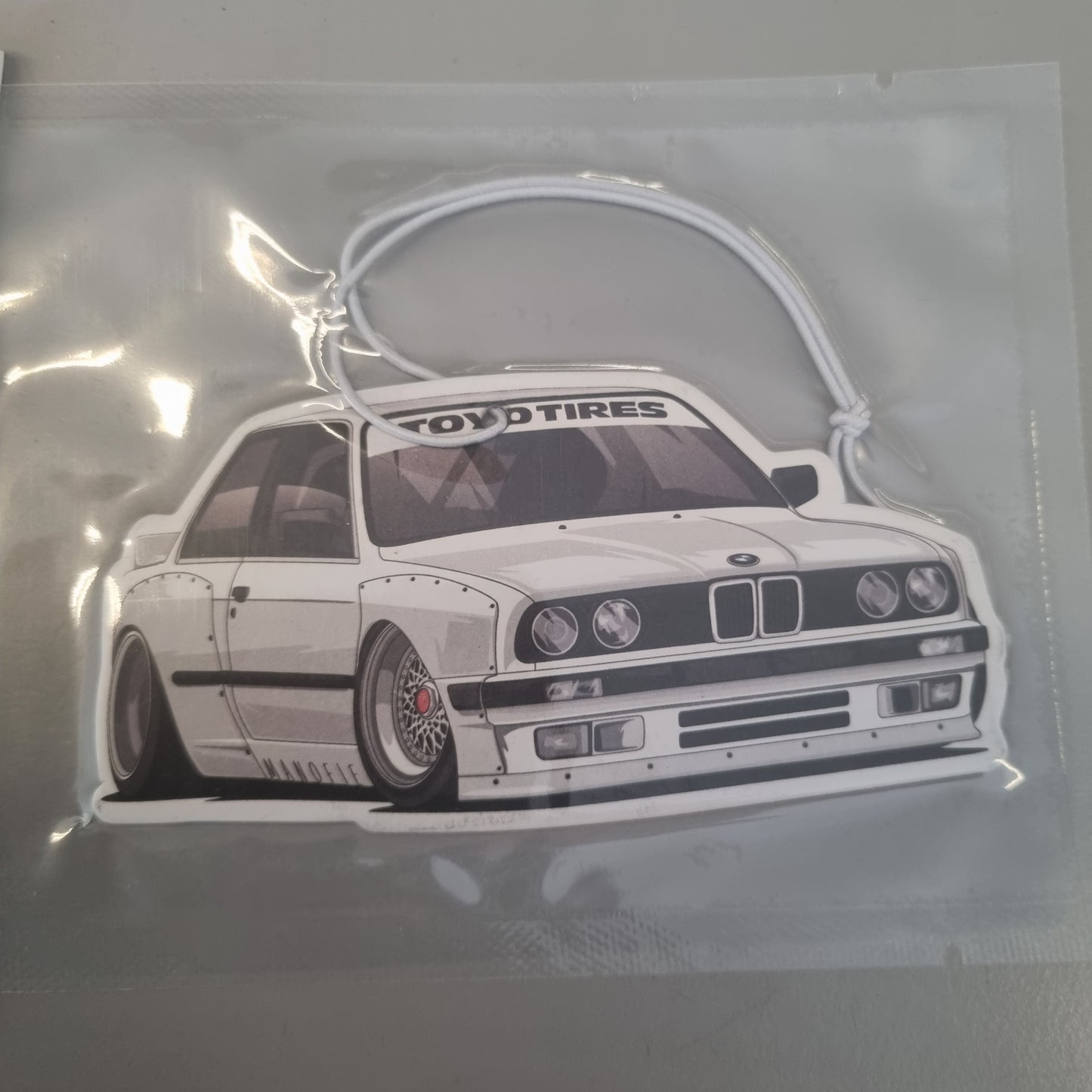 BMW E30 hvit Luftfrisker