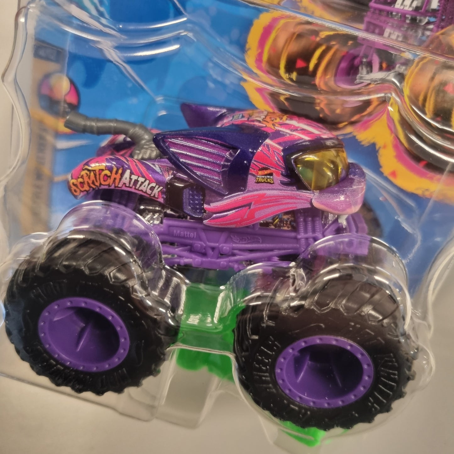 Hot wheels Monster Trucks : Scratch Attack