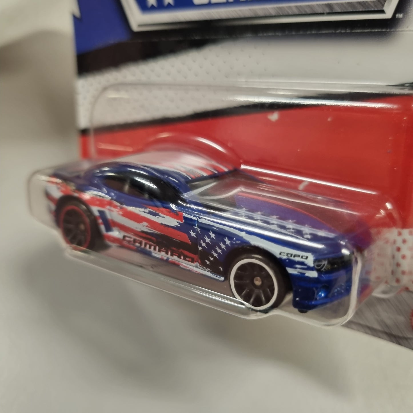 Hot wheels Stars & Stripes 24 : 2013 Copo Camaro