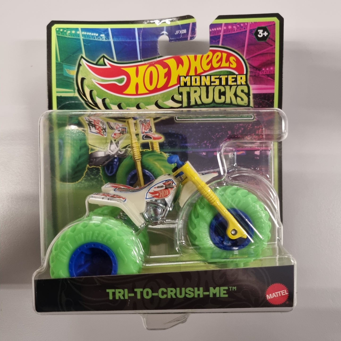 Hot wheels Monster Trucks : Glow In The Dark : Tri-To-Crush-Me