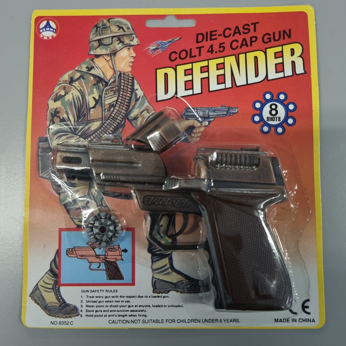 Retro leke : Defender Colt 4.5 Cap Gun (samleobjekt)