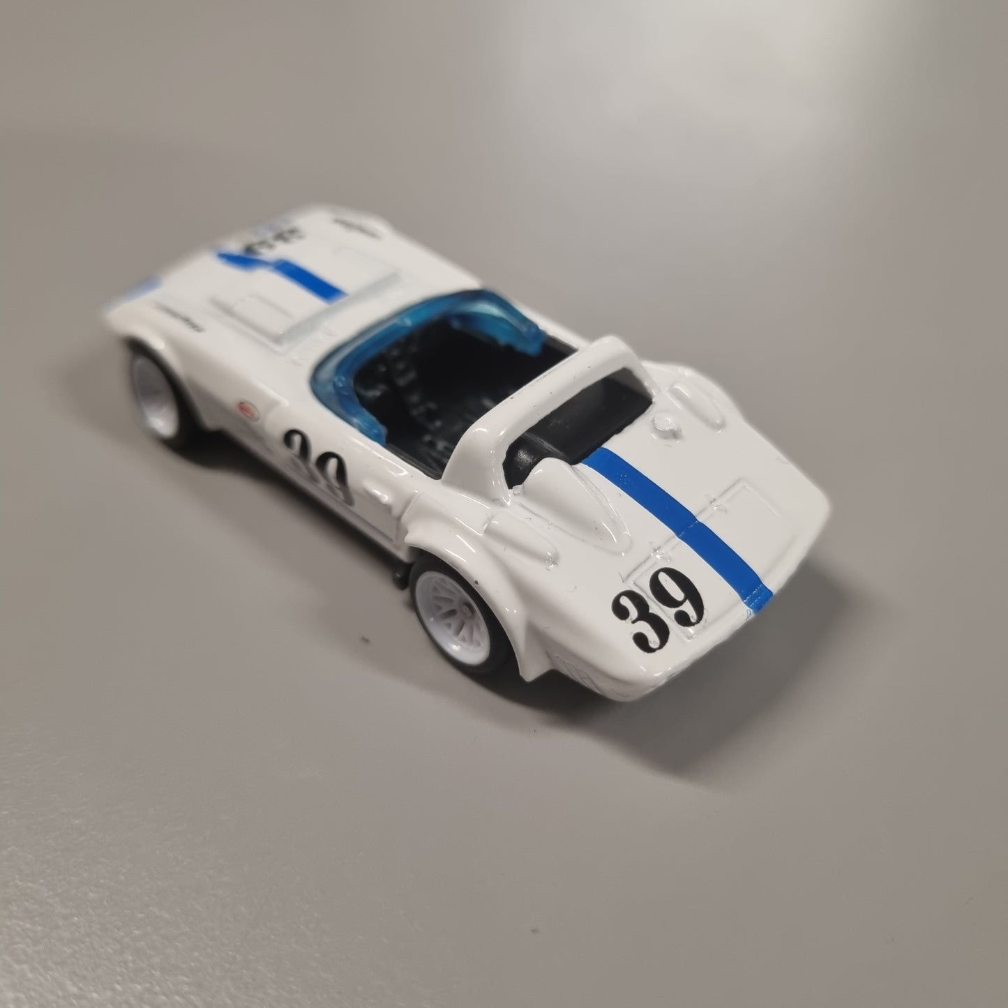 Custom Hot Wheels : Corvette Grand Sport Roadster